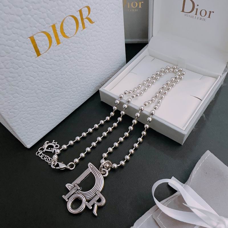 Dior Necklace 04lyr219 (6)
